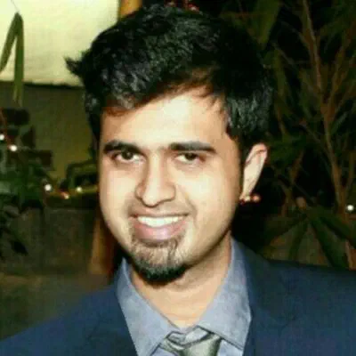 Photo of /images/speakers/akshay-ram.jpg