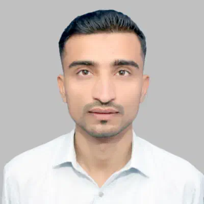 Photo of /images/speakers/fahad_shah.png