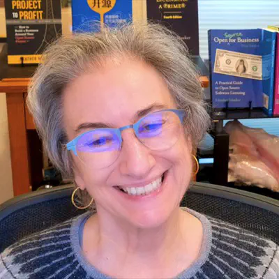 Photo of images/speakers/heather-meeker.jpg