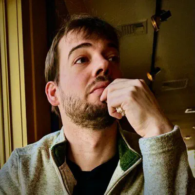 Photo of images/speakers/josh-lee.jpg