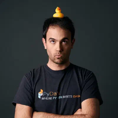 Photo of /images/speakers/juan-luis-cano-rodriguez.jpg
