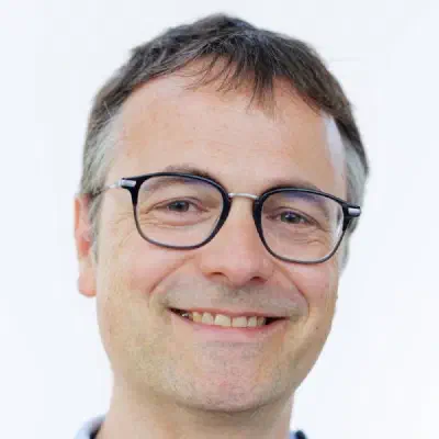 Photo of /images/speakers/julien-jakubowski.jpg