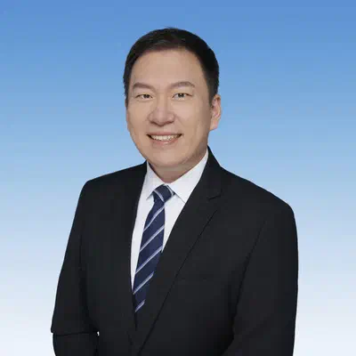 Photo of /images/speakers/peng-wang.jpg